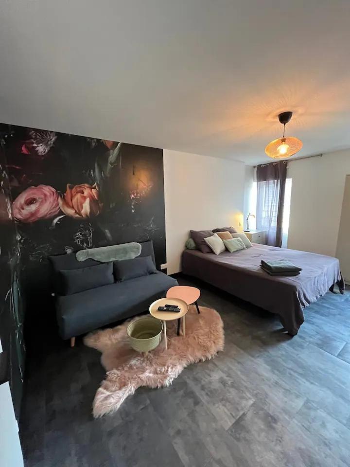 Logis Hotel Restaurant De La Poste Pontgibaud Εξωτερικό φωτογραφία