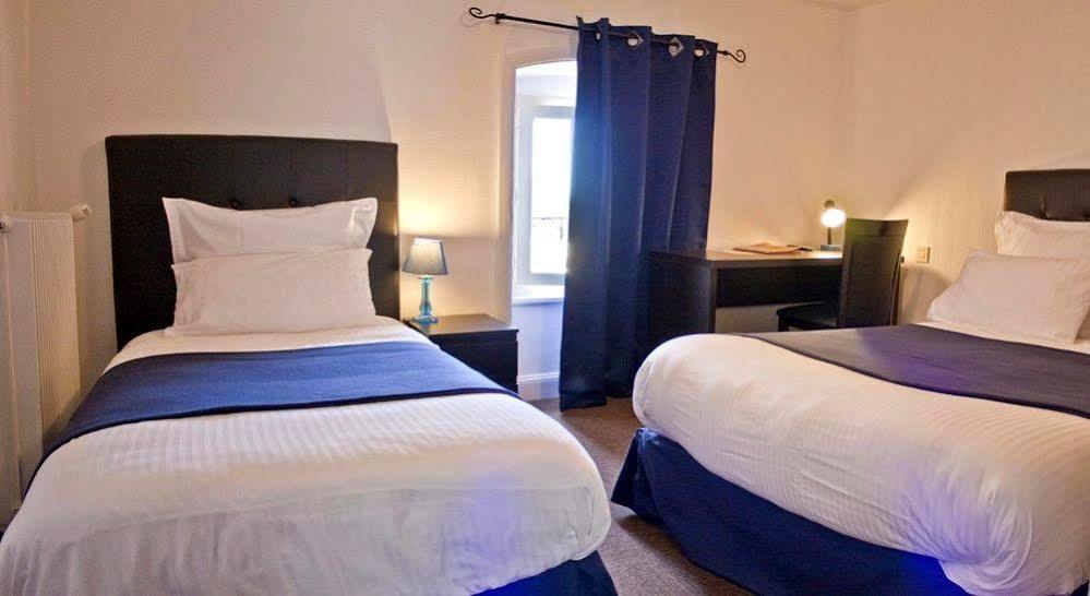 Logis Hotel Restaurant De La Poste Pontgibaud Εξωτερικό φωτογραφία
