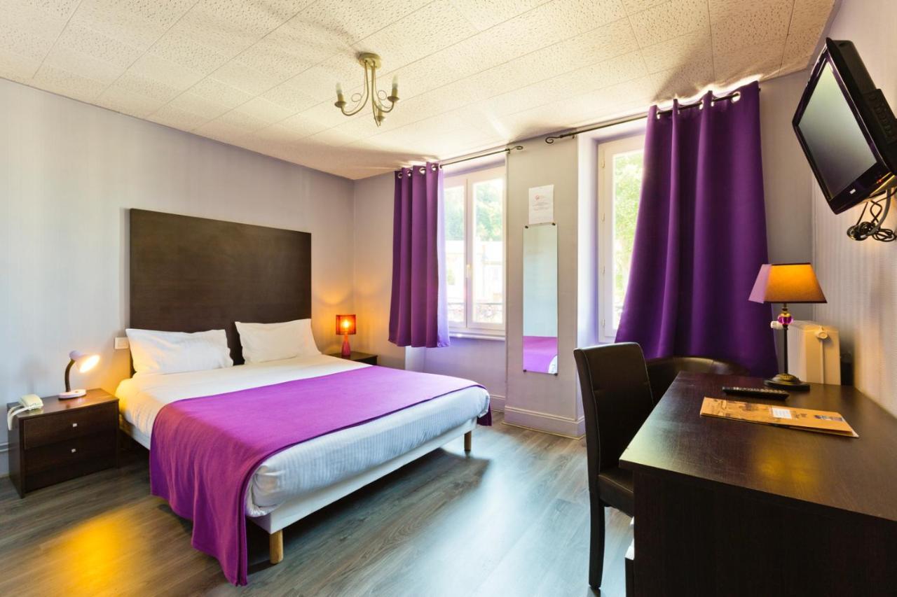 Logis Hotel Restaurant De La Poste Pontgibaud Εξωτερικό φωτογραφία